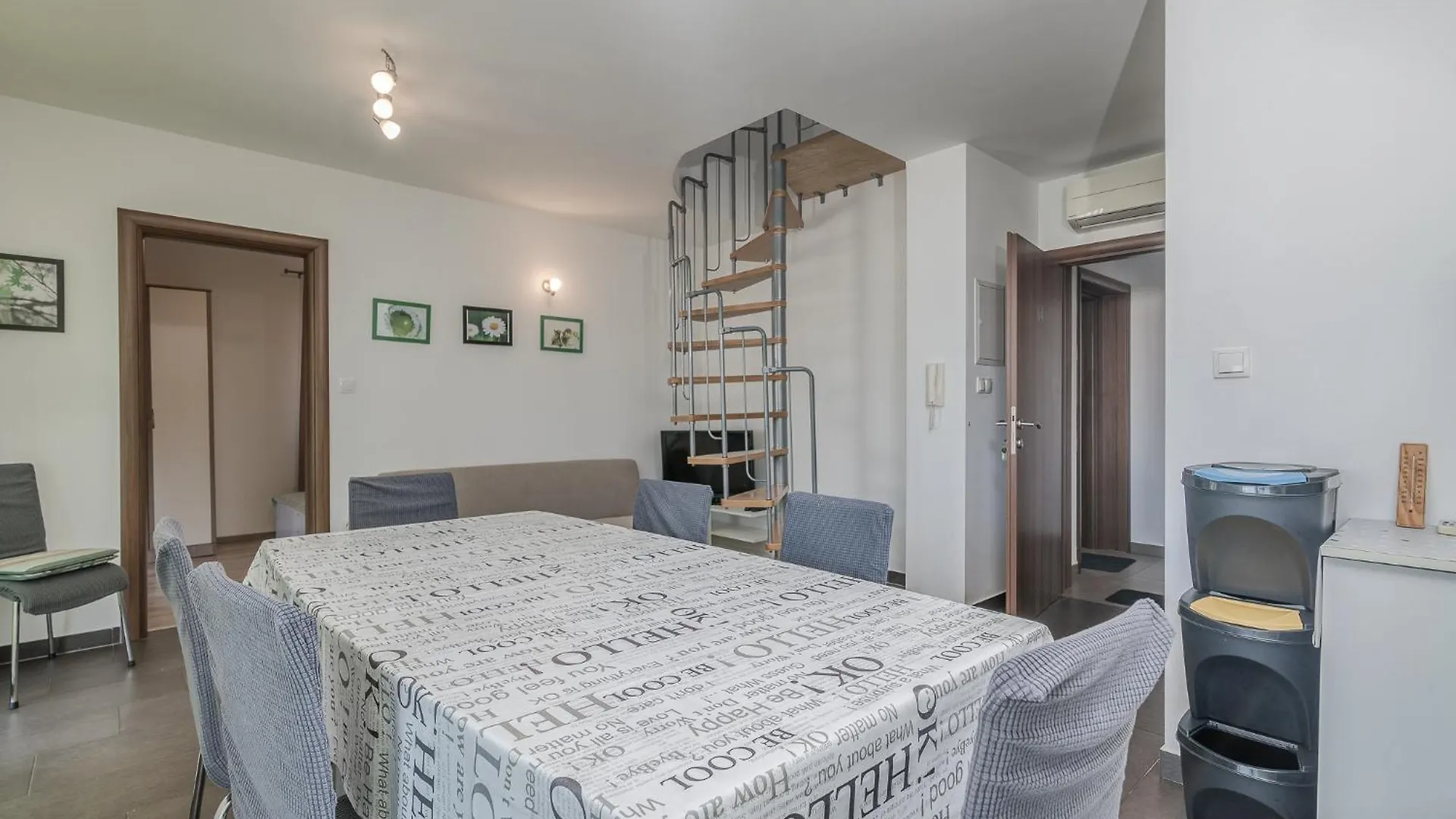 Apartments Katja Njivice