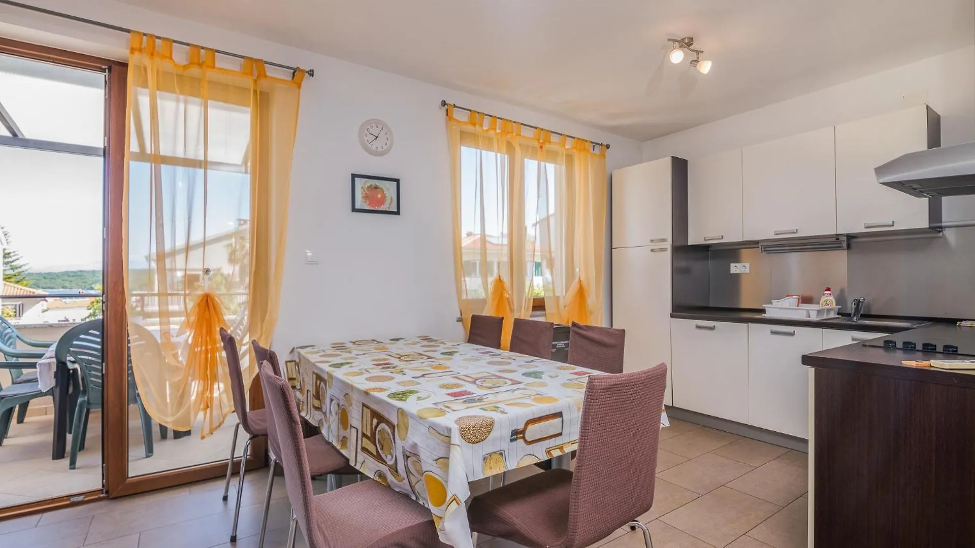 Apartments Katja Njivice Croatia