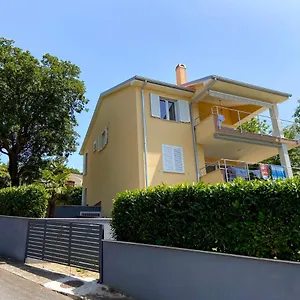 Apartment Rudy Holiday, Njivice