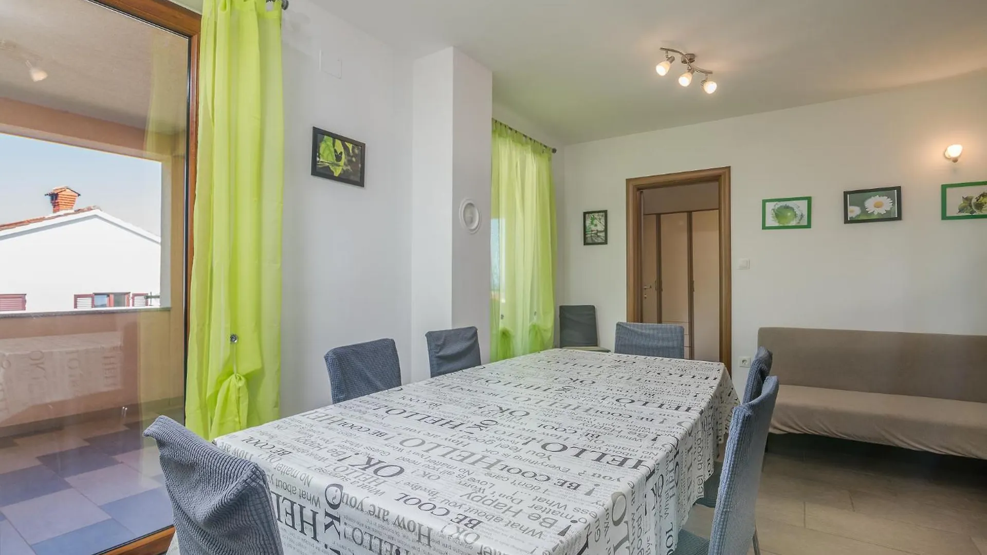Apartments Katja Njivice